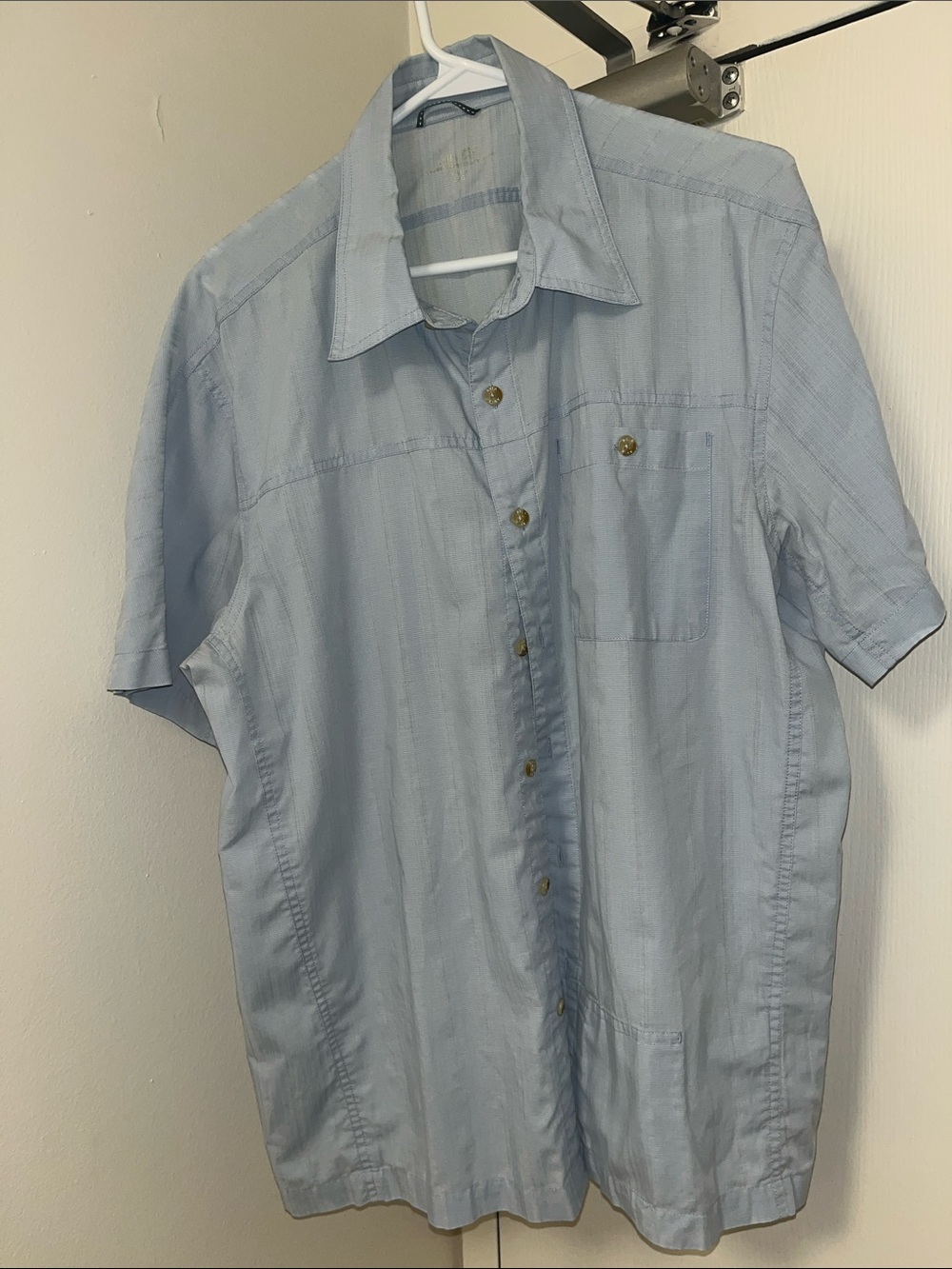 Avia Pale Blue Short Sleeve Button Front Shirt